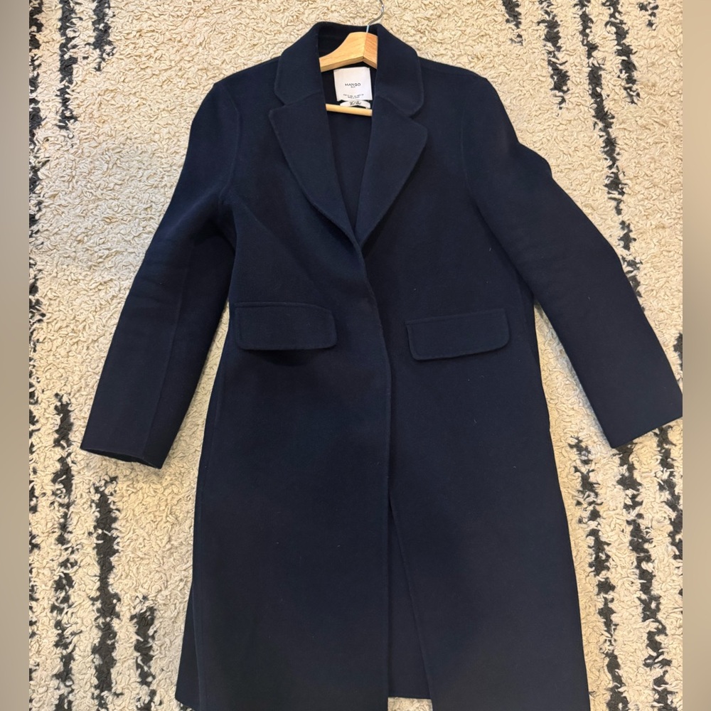 Mango women’s wool coat US size XS color Navy